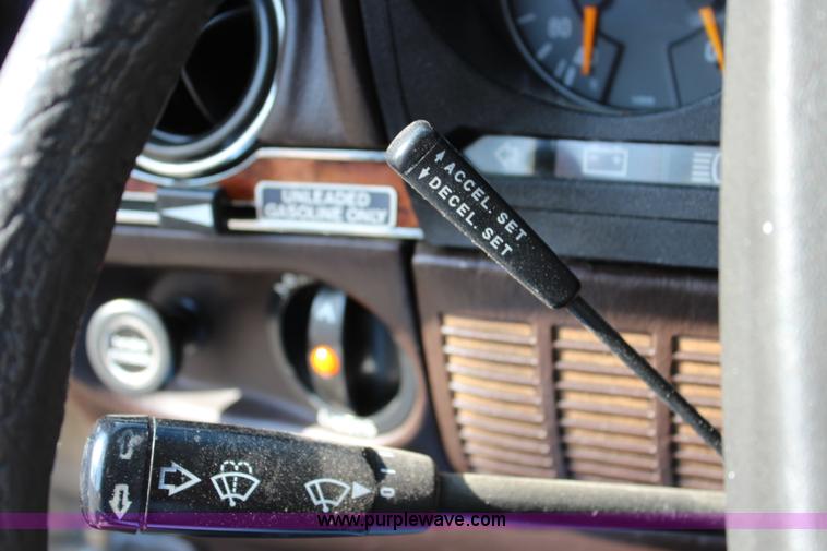 image for item BB9264 1980 Mercedes Benz 450SLC