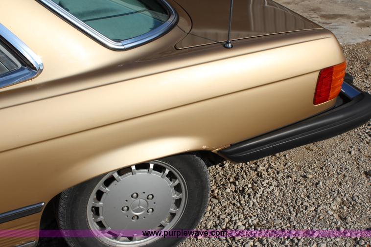 image for item BB9264 1980 Mercedes Benz 450SLC