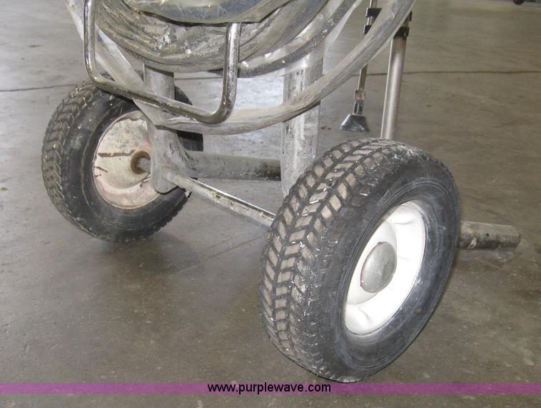 image for item BL9180 Graco Ultra 395 airless paint sprayer