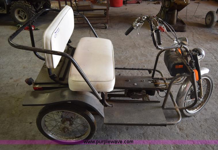 image for item BL9826 Tri-Ped motorized bicycle