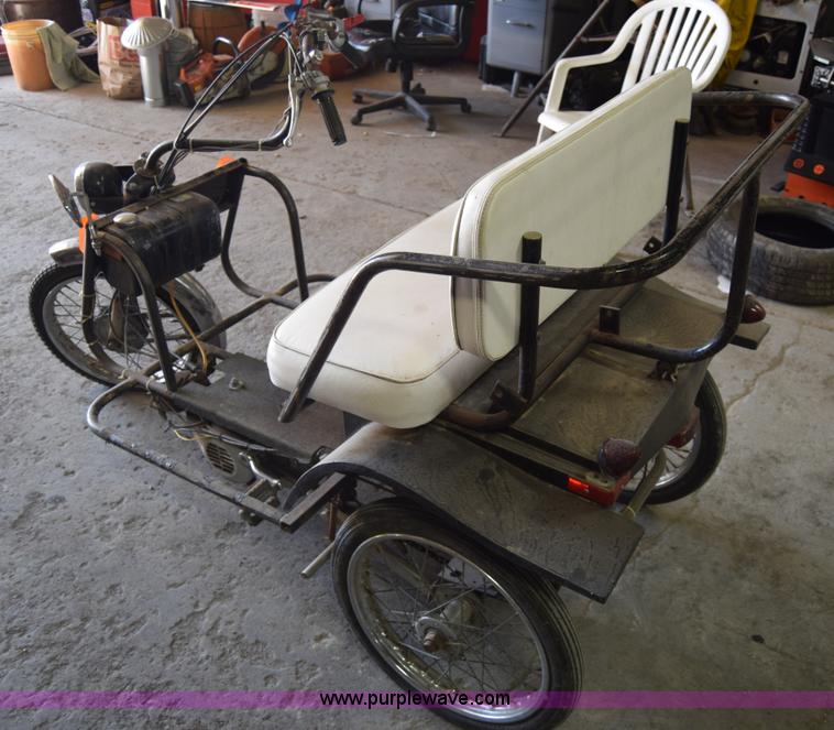 image for item BL9826 Tri-Ped motorized bicycle