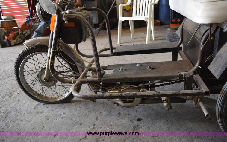 image for item BL9826 Tri-Ped motorized bicycle