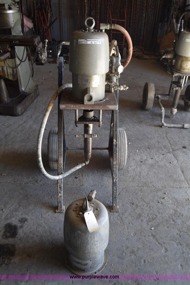 image for item BL9827 Graco paint sprayer