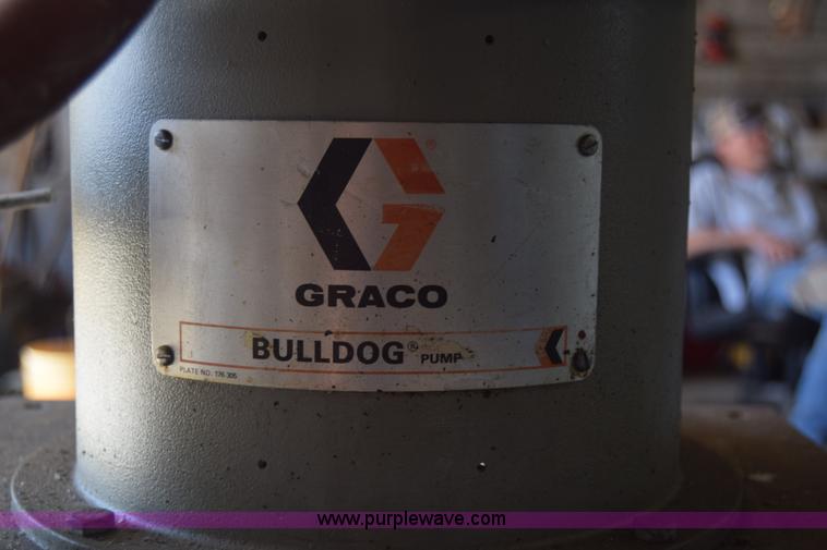 image for item BL9827 Graco paint sprayer