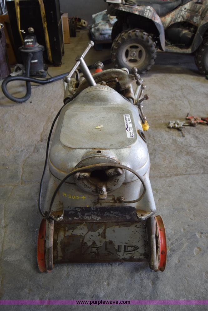 image for item BL9829 Ridgid 500 pipe threader