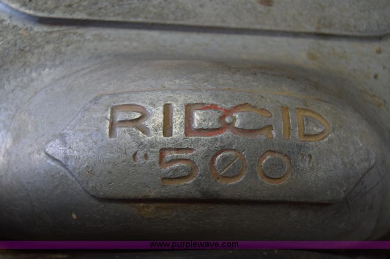 image for item BL9829 Ridgid 500 pipe threader