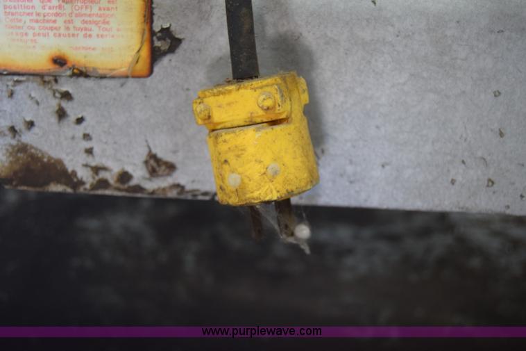 image for item BL9829 Ridgid 500 pipe threader