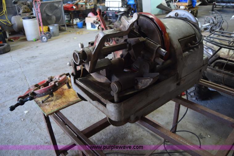 image for item BL9830 Rex 6590 pipe threader