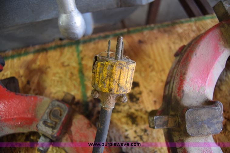 image for item BL9830 Rex 6590 pipe threader