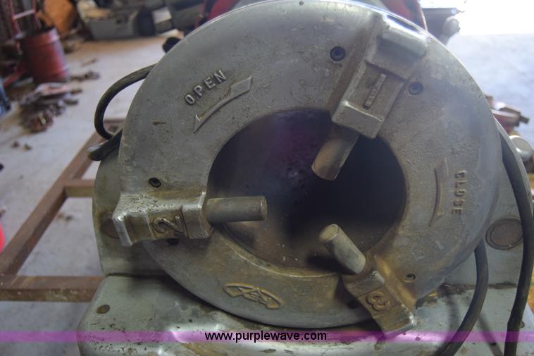 image for item BL9830 Rex 6590 pipe threader