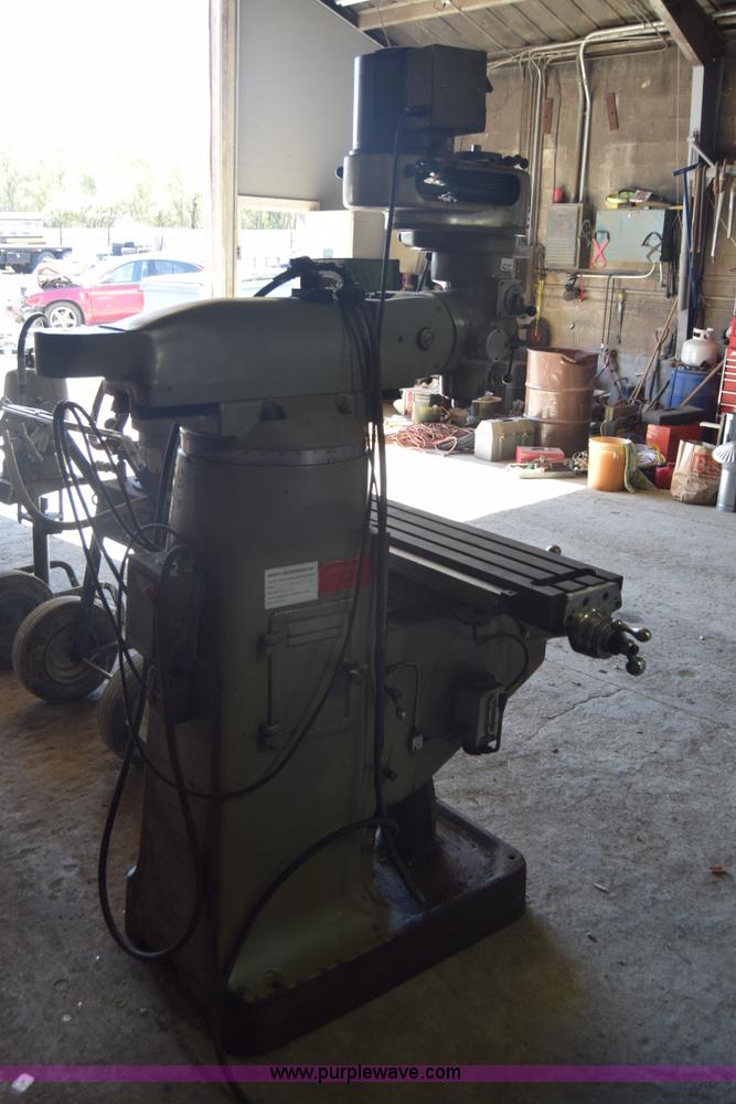 image for item BL9831 Comet 25 vertical mill