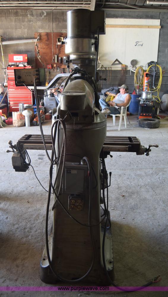 image for item BL9831 Comet 25 vertical mill