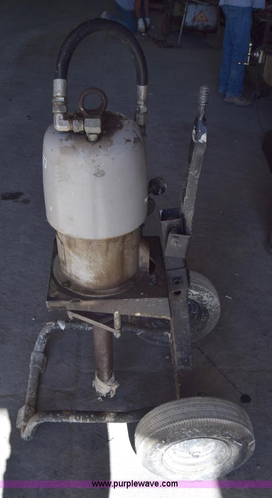 image for item BL9832 Graco Type 630 paint sprayer