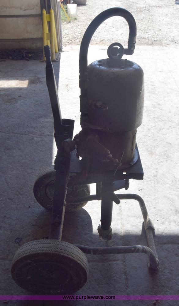 image for item BL9832 Graco Type 630 paint sprayer