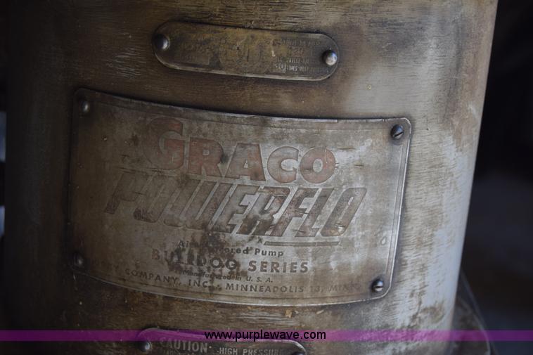 image for item BL9832 Graco Type 630 paint sprayer