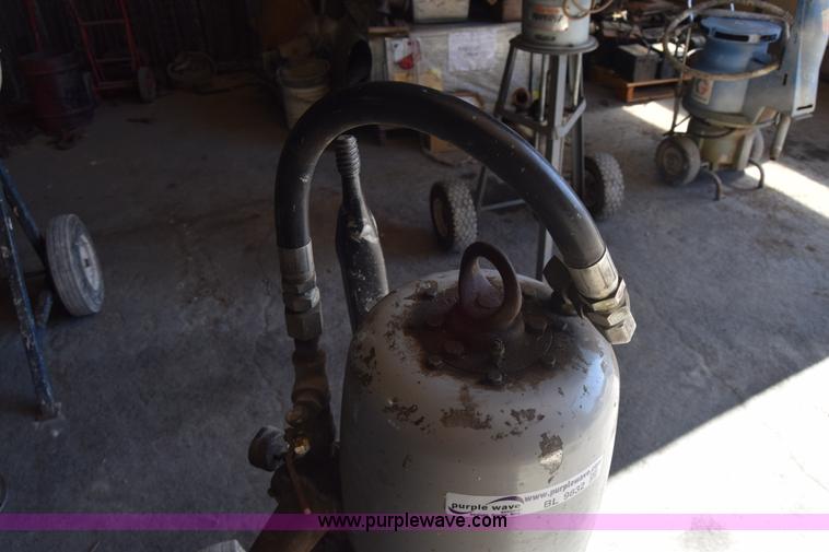 image for item BL9832 Graco Type 630 paint sprayer