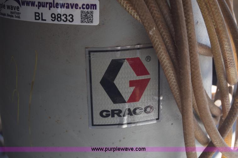 image for item BL9833 Graco Type 65 paint sprayer