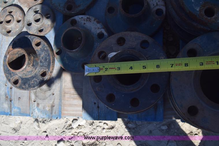 image for item BL9835 Assorted weld flange fittings