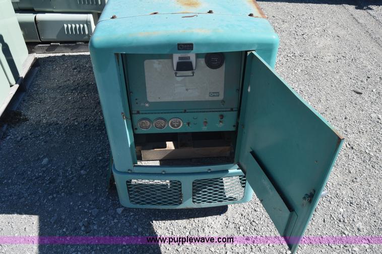 image for item BL9839 Onan generator