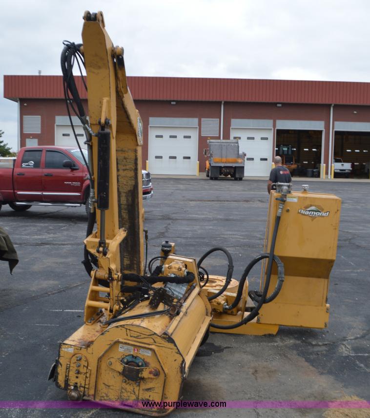 image for item BR9887 Diamond mid-mount boom mower