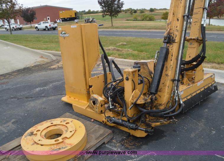 image for item BR9887 Diamond mid-mount boom mower