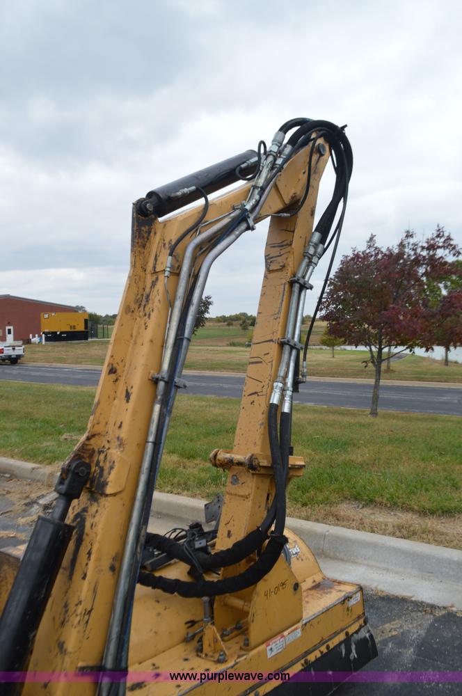 image for item BR9887 Diamond mid-mount boom mower