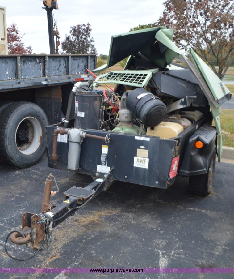 image for item BR9888 Sullair 375JD air compressor