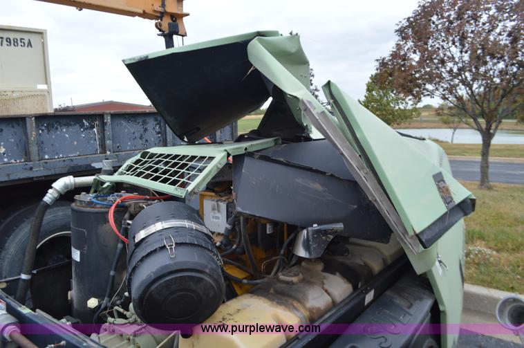 image for item BR9888 Sullair 375JD air compressor