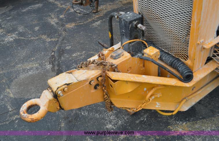 image for item BR9889 1991 Voeller 100 mud jack