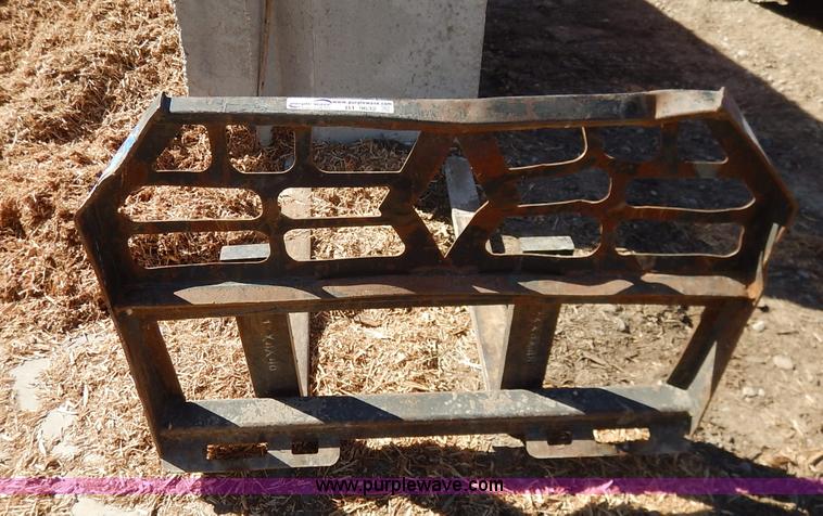 image for item BT9632 Blue Diamond B48 pallet forks