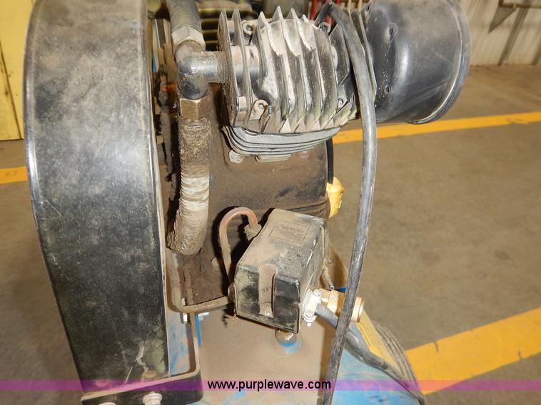 image for item BT9642 Puma PK5020 air compressor