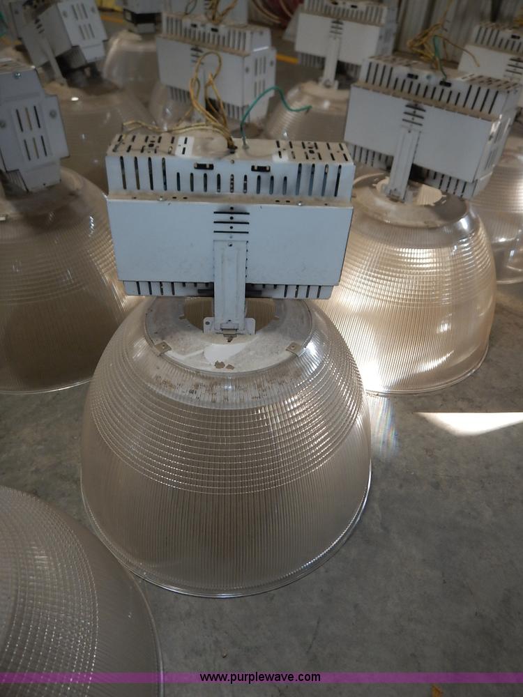 image for item BT9643 (18) halide ceiling lights