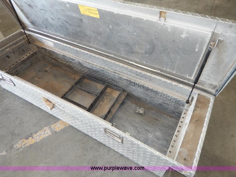 image for item BT9644 Assorted truck equipment