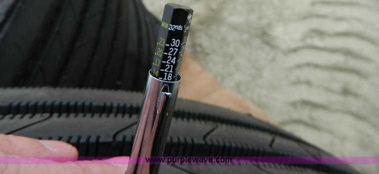 image for item BT9974 (8) 11R24.5 triangle tires