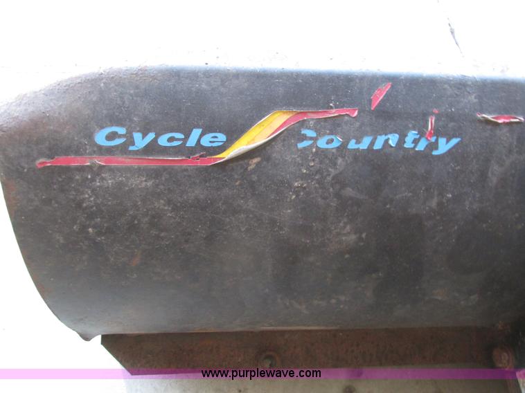 image for item H1120 Assorted snow removal tools and accessories