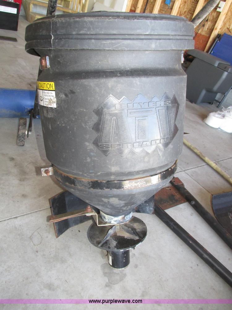 image for item H1122 Assorted snow removal tools and accessories