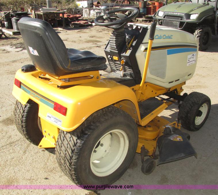 image for item H1125 Cub Cadet 1440 lawn mower
