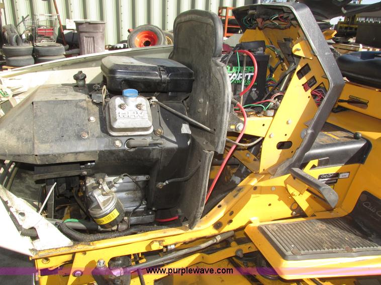 image for item H1125 Cub Cadet 1440 lawn mower