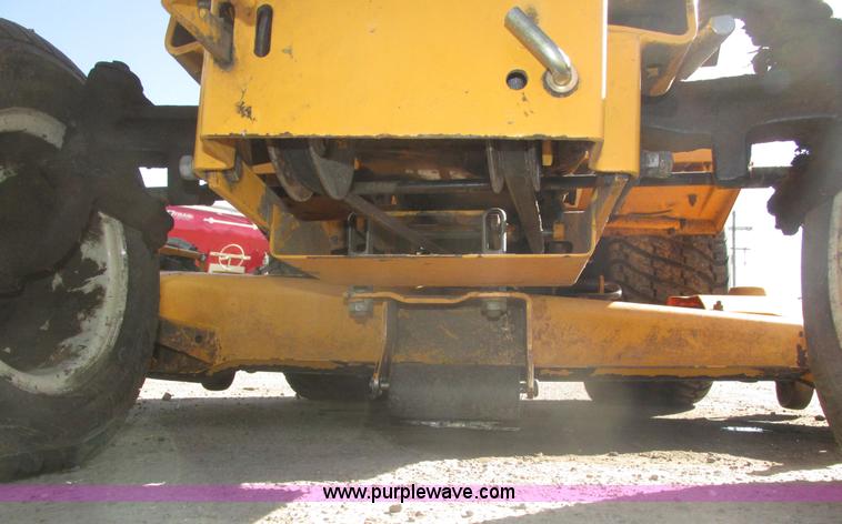 image for item H1125 Cub Cadet 1440 lawn mower