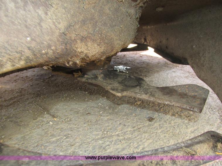 image for item H1125 Cub Cadet 1440 lawn mower