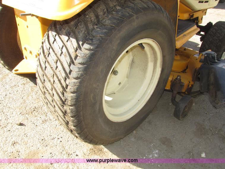 image for item H1125 Cub Cadet 1440 lawn mower