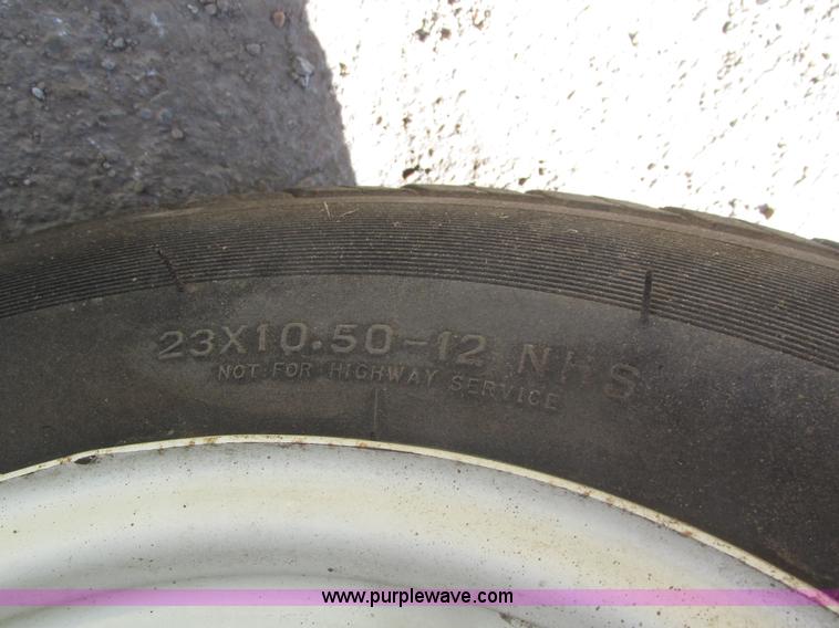 image for item H1125 Cub Cadet 1440 lawn mower