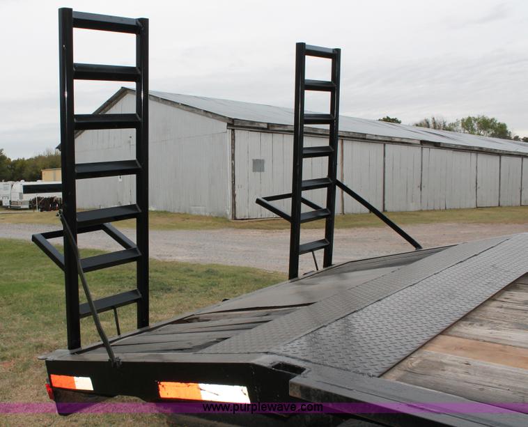 image for item H8088 1984 Cadet equipment trailer