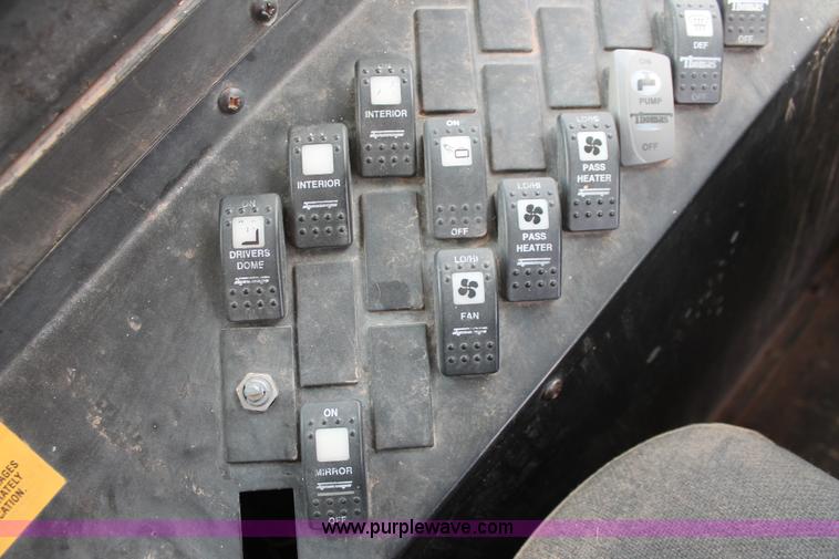 image for item H8089 1997 Thomas Built Saf-T-Liner MVP ER school bus