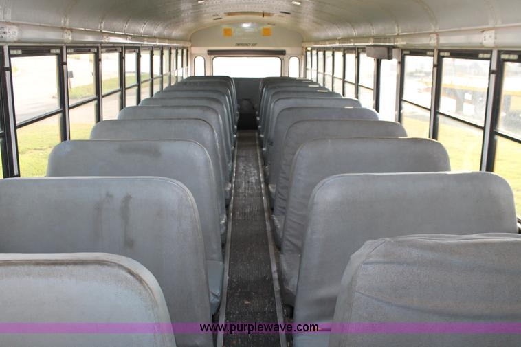 image for item H8089 1997 Thomas Built Saf-T-Liner MVP ER school bus
