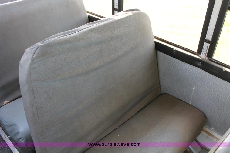 image for item H8089 1997 Thomas Built Saf-T-Liner MVP ER school bus