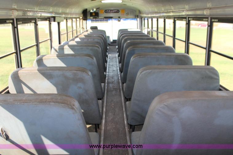 image for item H8089 1997 Thomas Built Saf-T-Liner MVP ER school bus