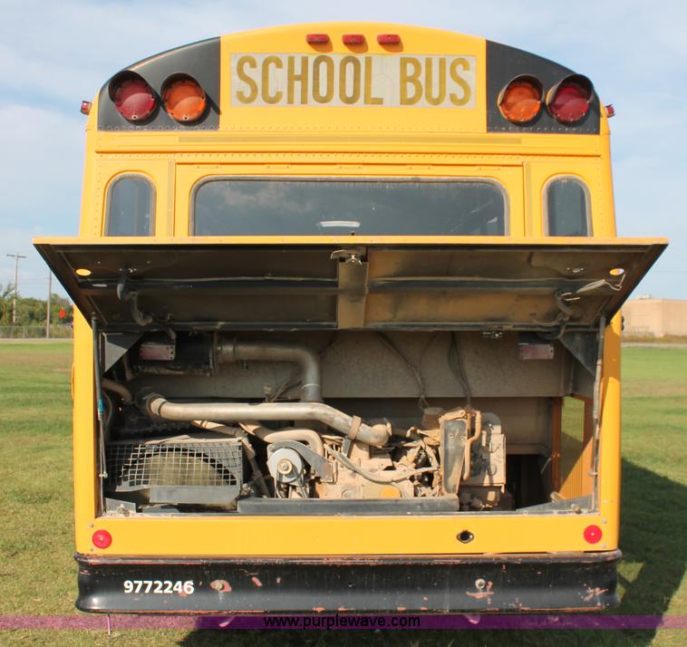 image for item H8089 1997 Thomas Built Saf-T-Liner MVP ER school bus