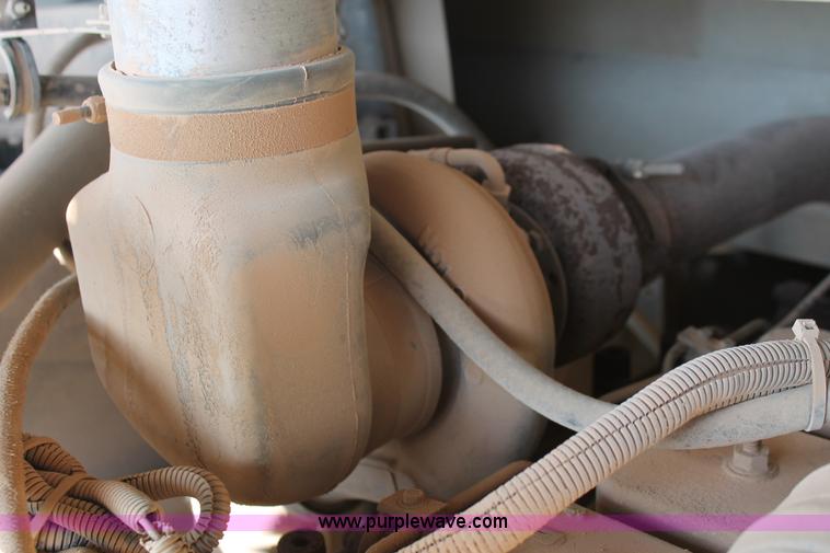 image for item H8089 1997 Thomas Built Saf-T-Liner MVP ER school bus