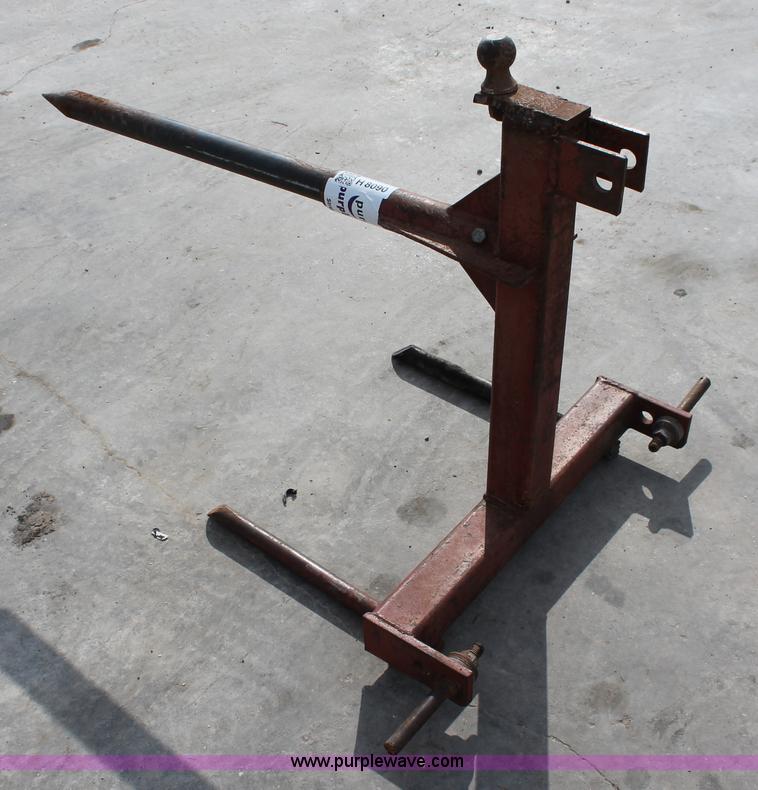 image for item H8090 Three spike bale spear